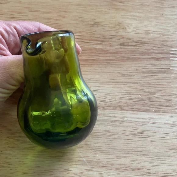 🌷5/$25 Vintage Miniature Green Glass Pitcher - Picture 3 of 12